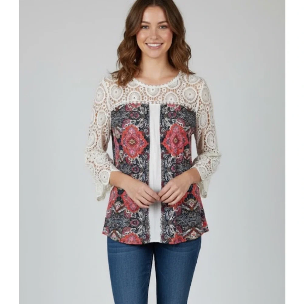 XHILARATION Lace Sleeve Floral Print Tunic Top, Women’s M, White Multicolor